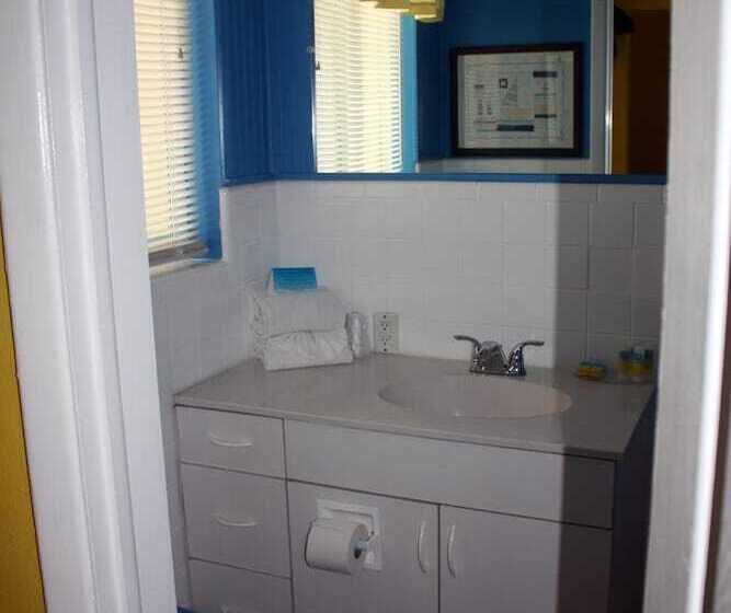 Barefoot Bay Resort Motel