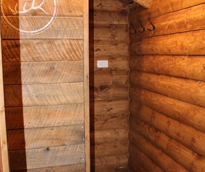 מוטל Elkhorn Cabins And Inn