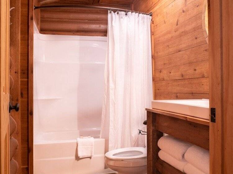 فندق على الطريق Elkhorn Cabins And Inn