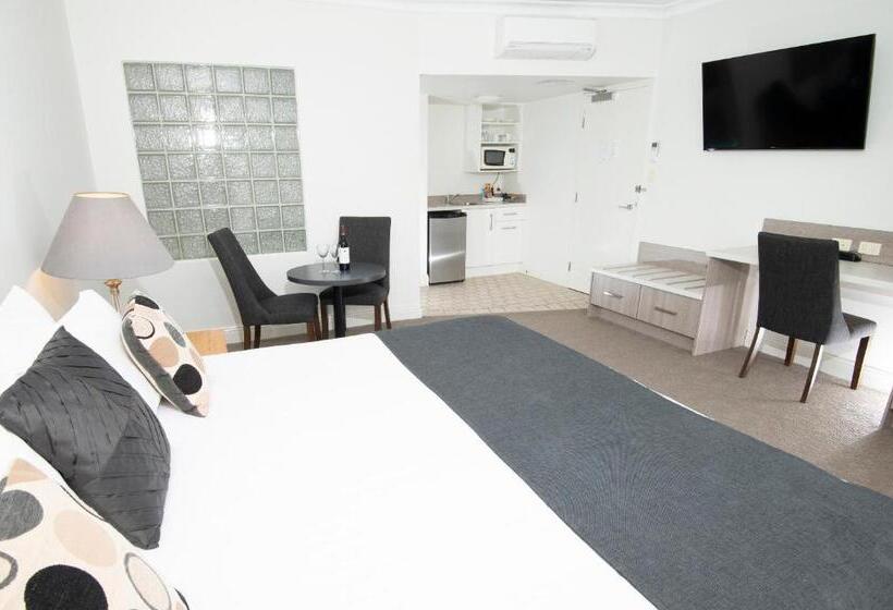 مُتل Rockpool Motor Inn