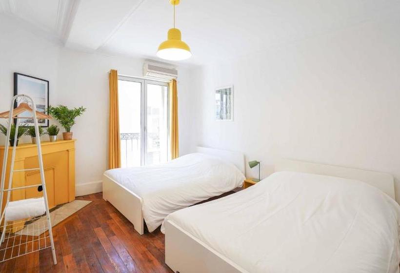 Nocnoc   La Comédie