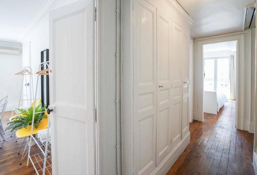 Nocnoc   La Comédie