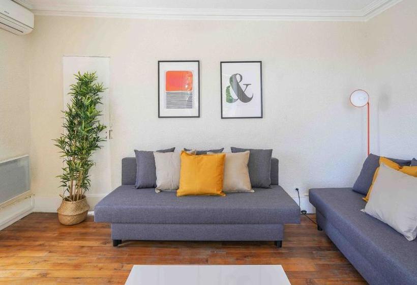 Nocnoc   La Comédie