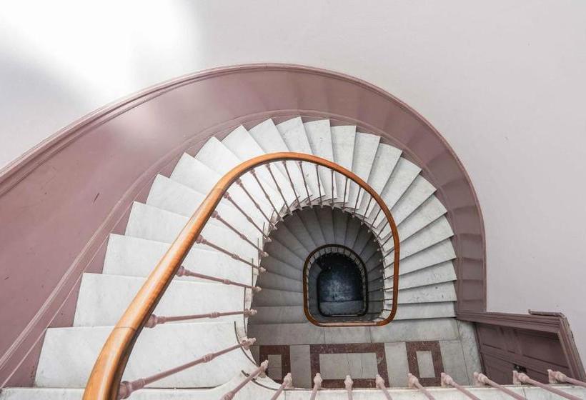 Nocnoc   La Comédie