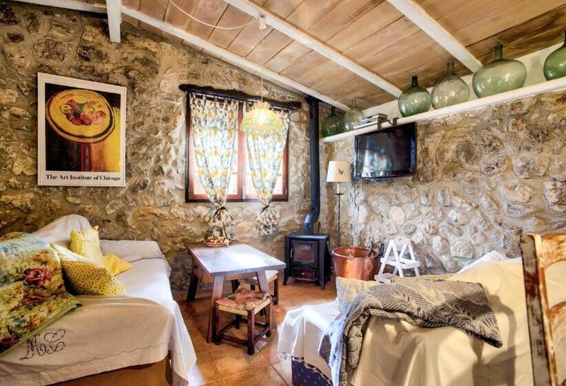 Owl Booking Villa Rafals   Wonder In The Midst Of Nature