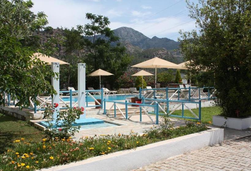 Palmiye Hotel & Marina