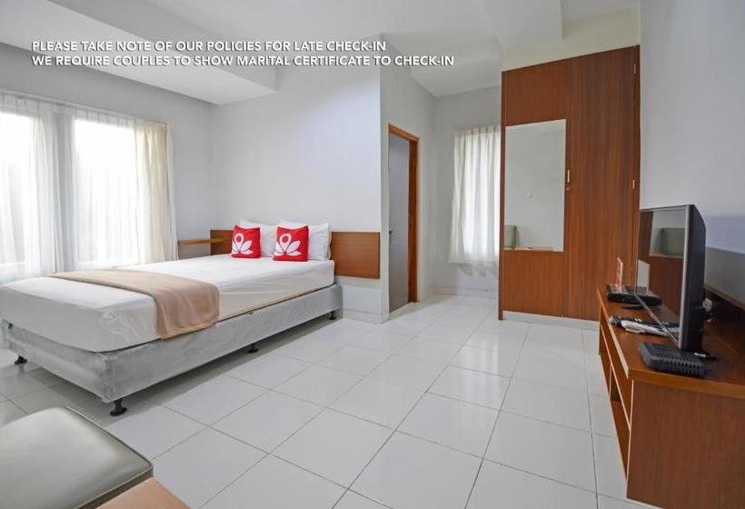 Пансион Zen Rooms Puri Indah Syariah