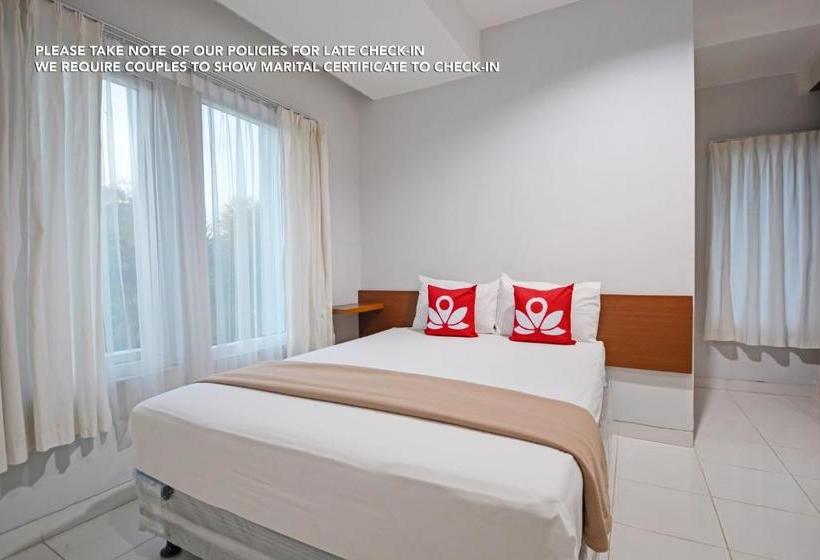 Пансион Zen Rooms Puri Indah Syariah