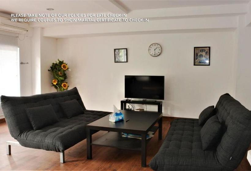 Пансион Zen Rooms Puri Indah Syariah