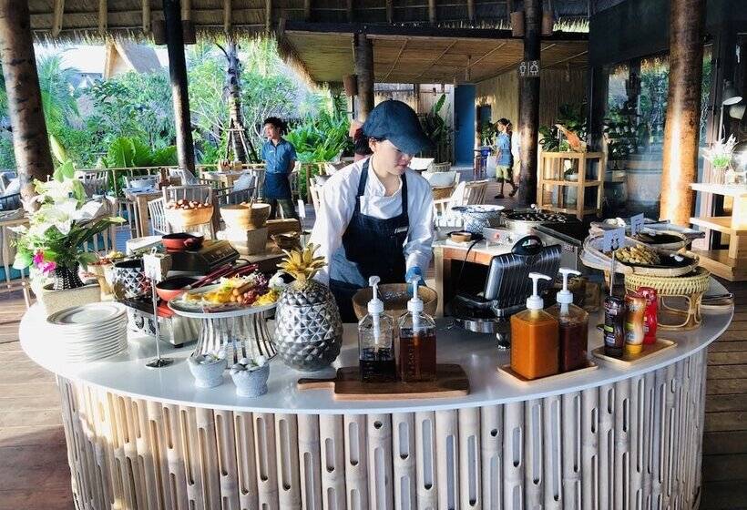 Phi Phi Coco Beach Resort   Sha Extra Plus