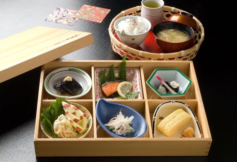 ריוקאן Yamamizuki Urara Tsutaya