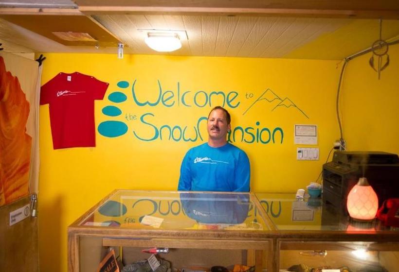 旅馆 Snowmansion Taos Adventure Lodge