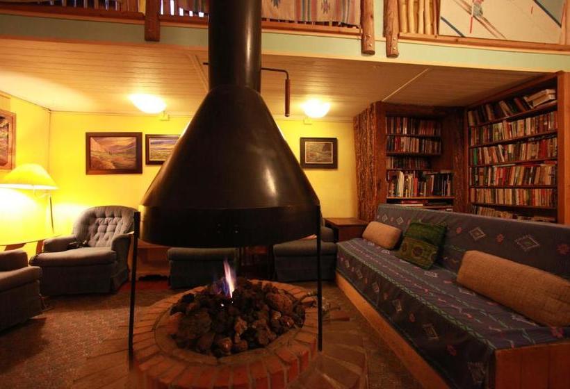 旅馆 Snowmansion Taos Adventure Lodge