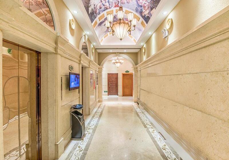 Vienna Hotel Zhengzhou Airport