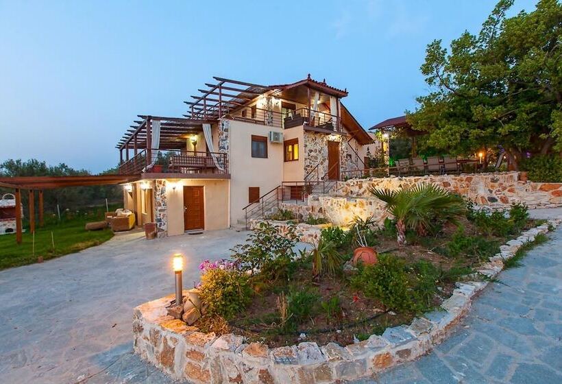 Villa Laskari With Sea View