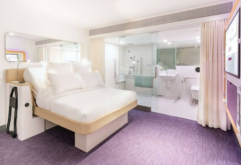 Yotelair Singapore Changi Airport Landside