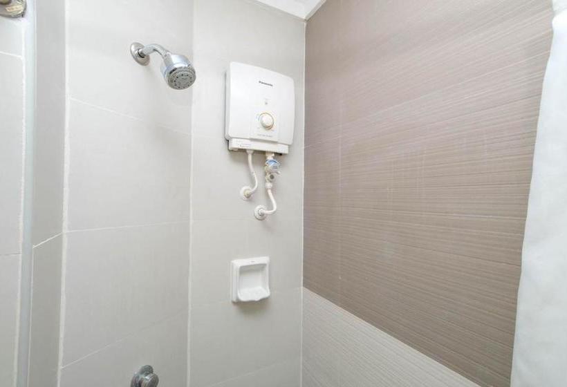 Zen Rooms Center Suites Cebu