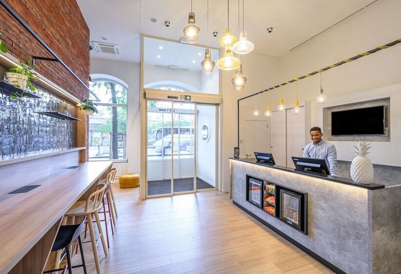 B&b Hotel Brussels Centre Gare Du Midi