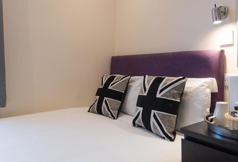 Отель Golden By Saba