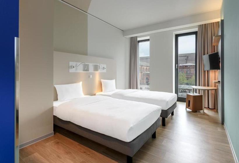 هتل Ibis Budget Bremen City Center