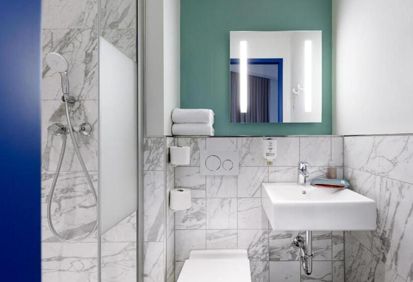 هتل Ibis Budget Bremen City Center