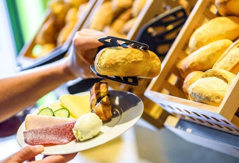 هتل Ibis Budget Bremen City Center