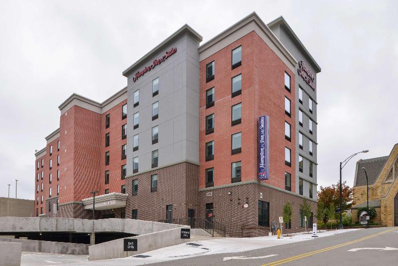 فندق Hampton Inn & Suites Winstonsalem Downtown