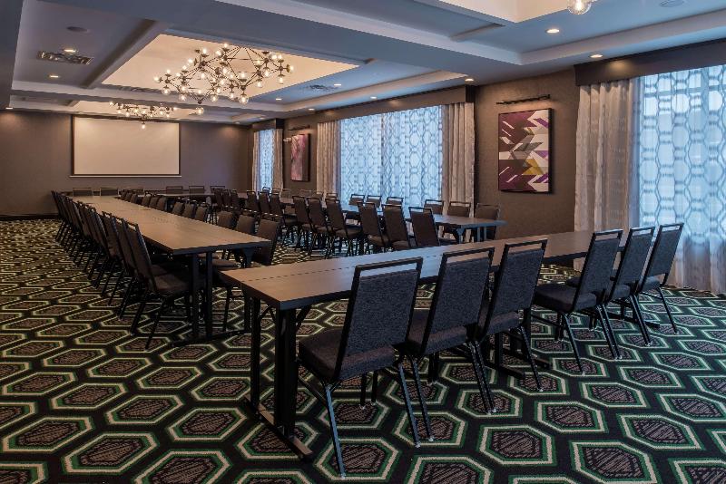 فندق Hampton Inn & Suites Winstonsalem Downtown
