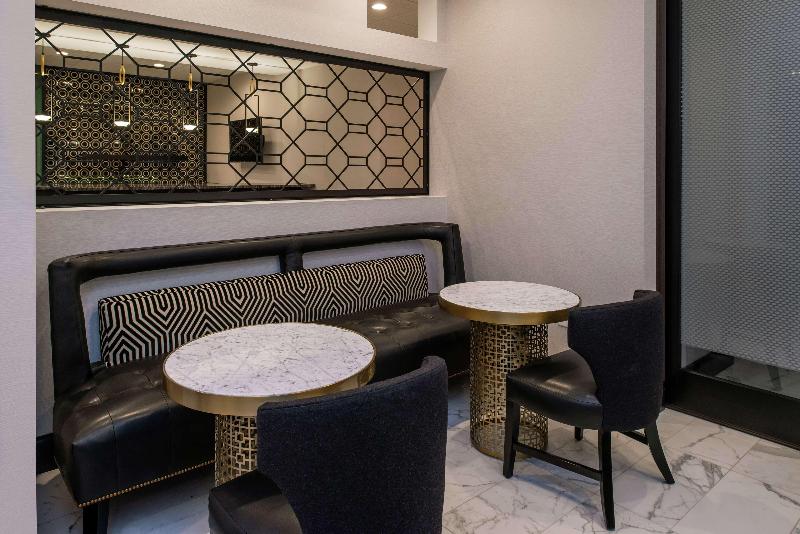 فندق Hampton Inn & Suites Winstonsalem Downtown