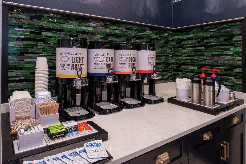 فندق Hampton Inn & Suites Winstonsalem Downtown