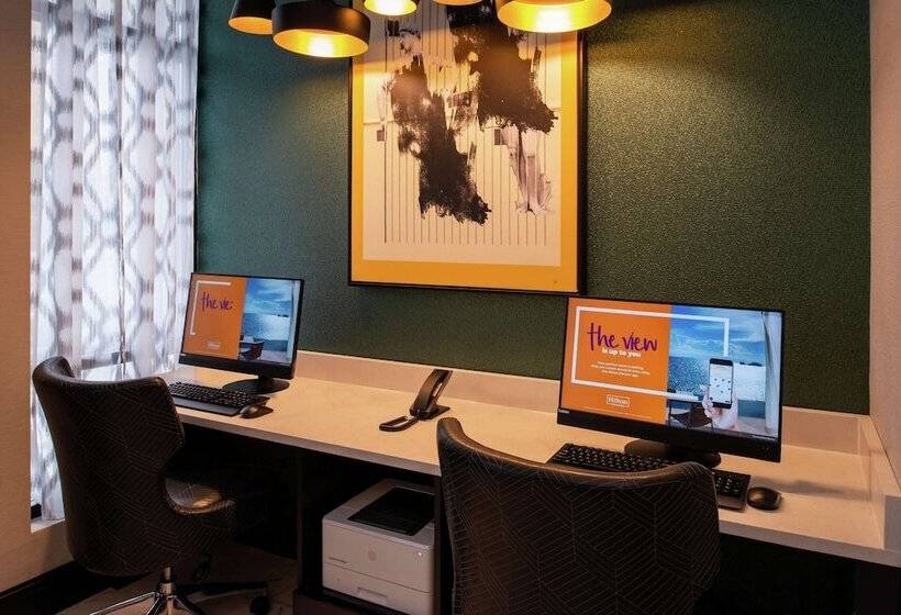 فندق Hampton Inn & Suites Winstonsalem Downtown