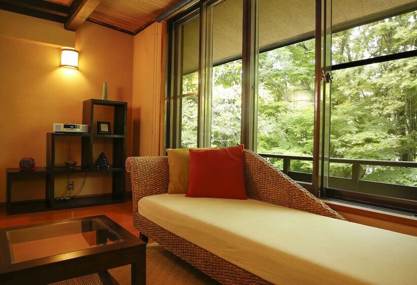 בית מלון כפרי Tateshina Ai