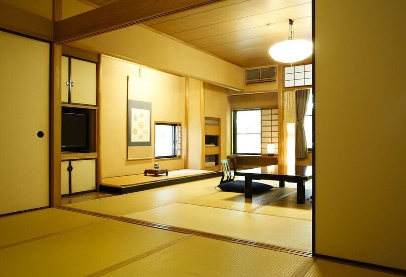 בית מלון כפרי Tateshina Ai