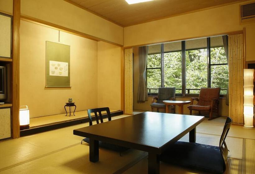 בית מלון כפרי Tateshina Ai