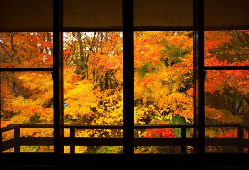 בית מלון כפרי Tateshina Ai