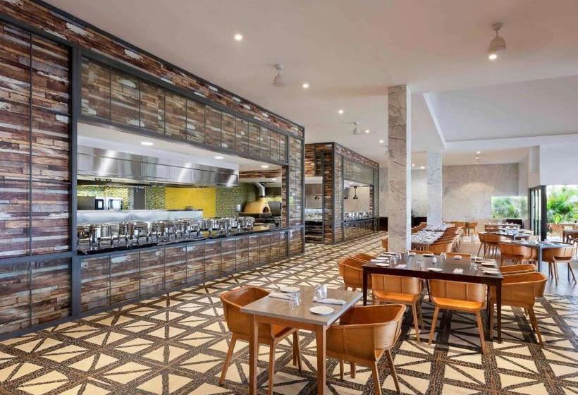 هتل Nadi Bay Resort And Spa Fiji