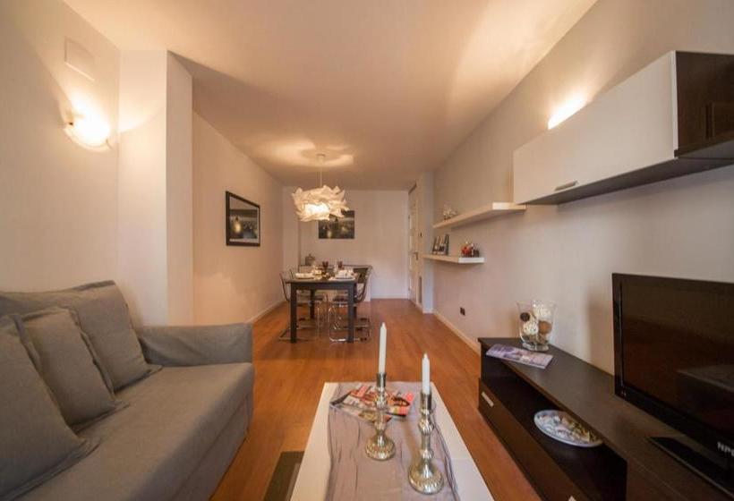 Intersalou Monaco Family Apartments