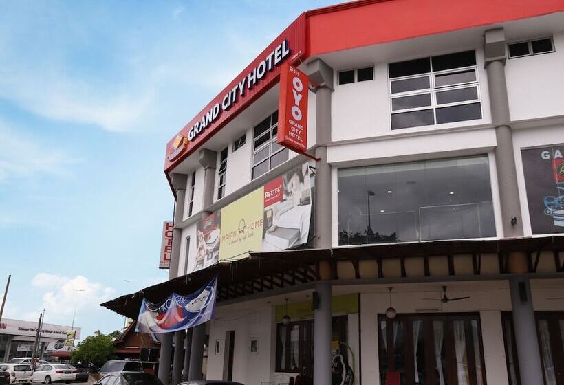 Grand City Hotel 2 By Oyo Rooms