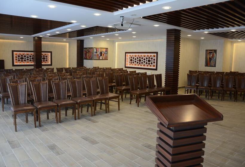 Отель Antiochos