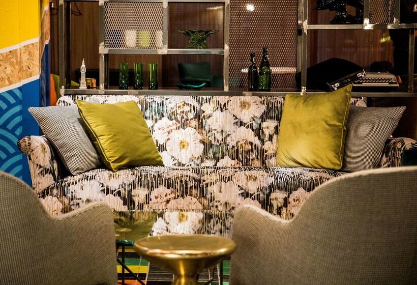 בית מלון כפרי Nhow London