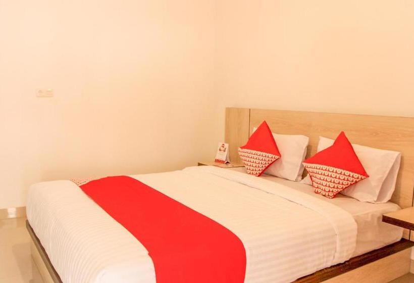 فندق Oyo 174 Desilva Bandara