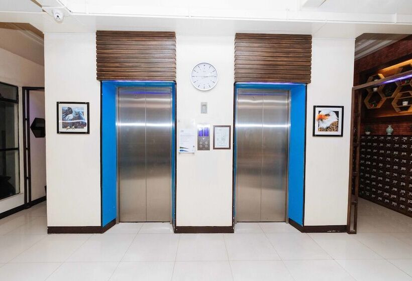 בית מלון כפרי Reddoorz Plus @ Rsg Legarda Manila