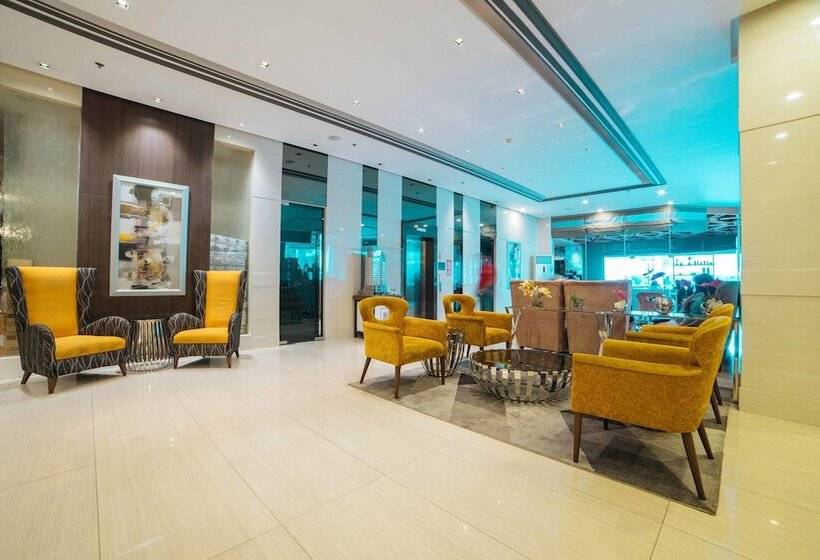 Отель Reddoorz Premium @ West Avenue Quezon City