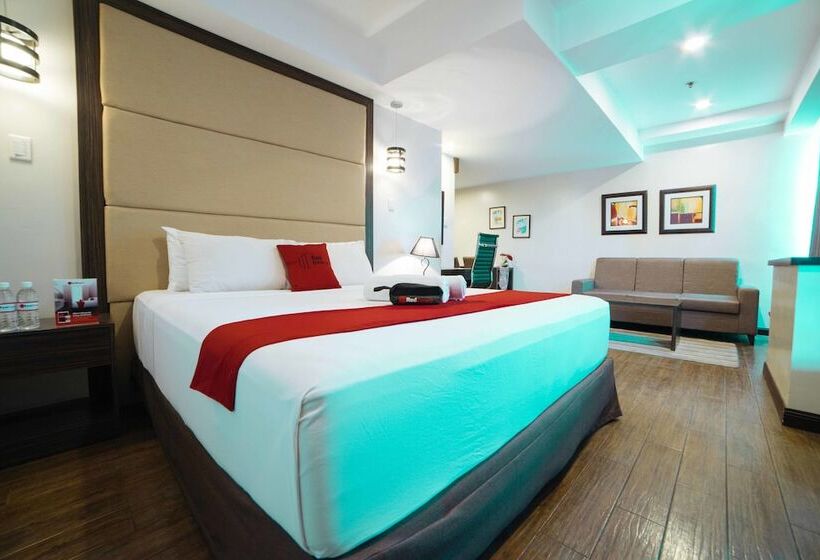 Отель Reddoorz Premium @ West Avenue Quezon City