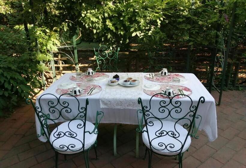 Хостел Villa La Dogana