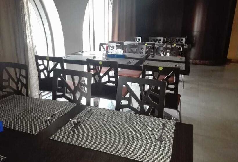 בית מלון כפרי Arak Ajyad