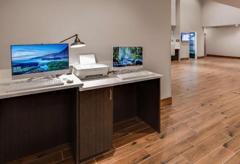 فندق Best Western Plus Elizabethtown Inn & Suites