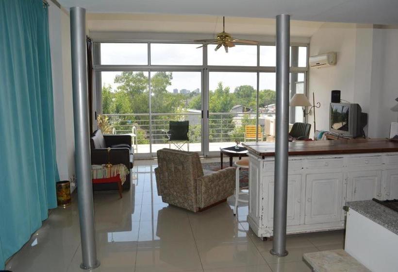 ホテル Departamento Alassio