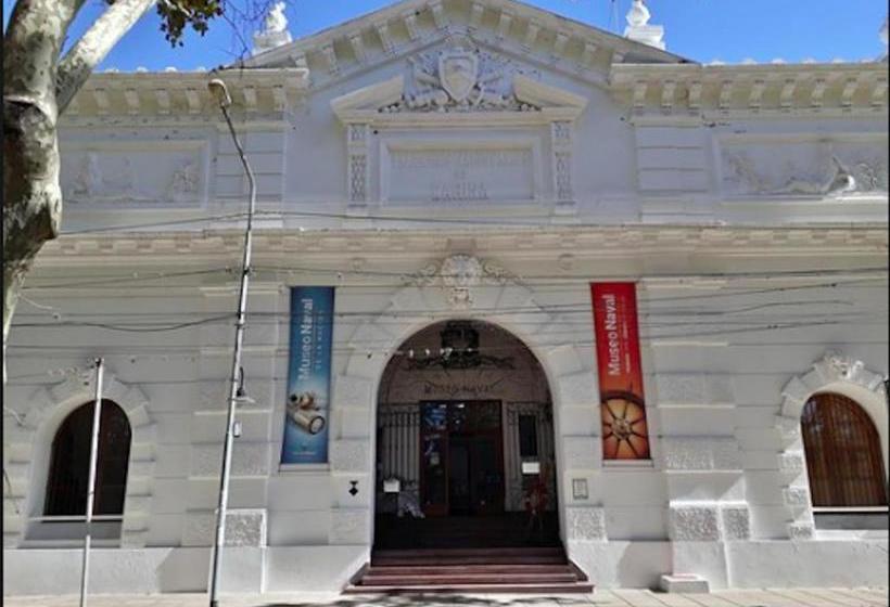 ホテル Departamento Alassio