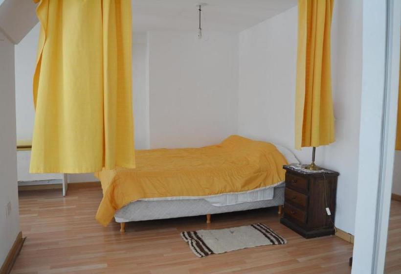 ホテル Departamento Alassio